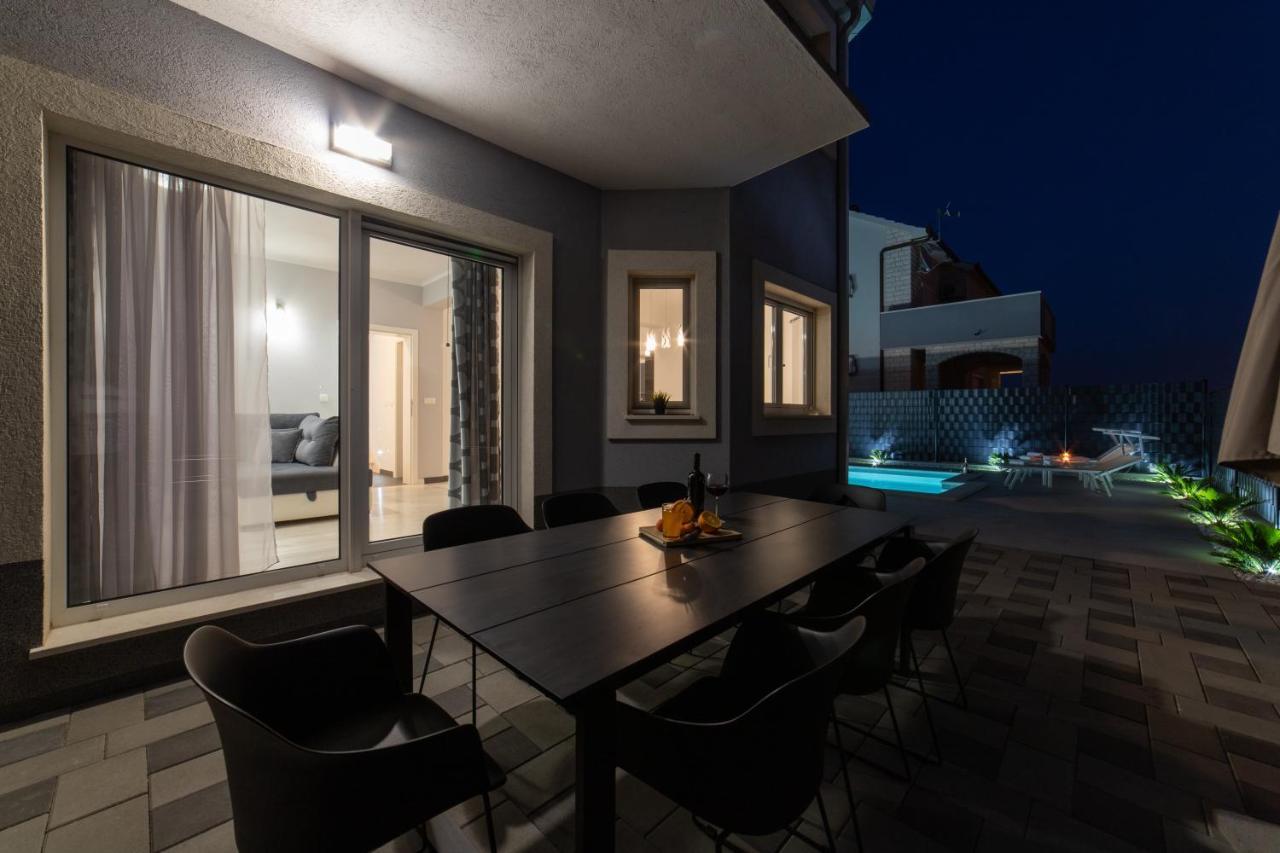 Villa Ban Трогир Екстериор снимка