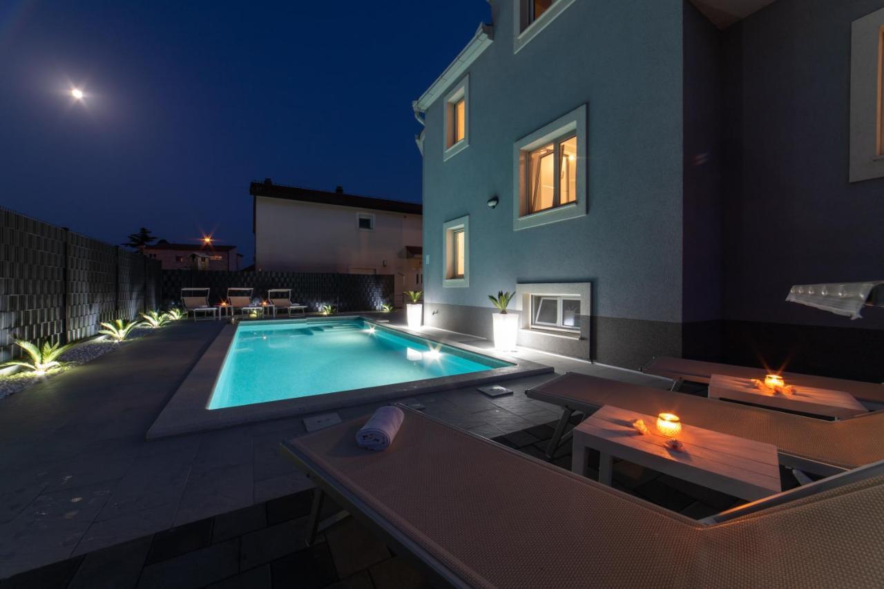 Villa Ban Трогир Екстериор снимка