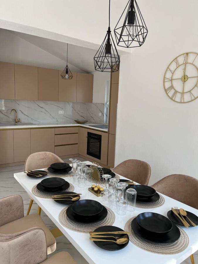 Villa Ban Трогир Екстериор снимка